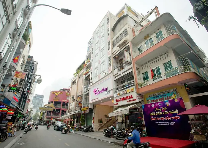 Valentine Hotel