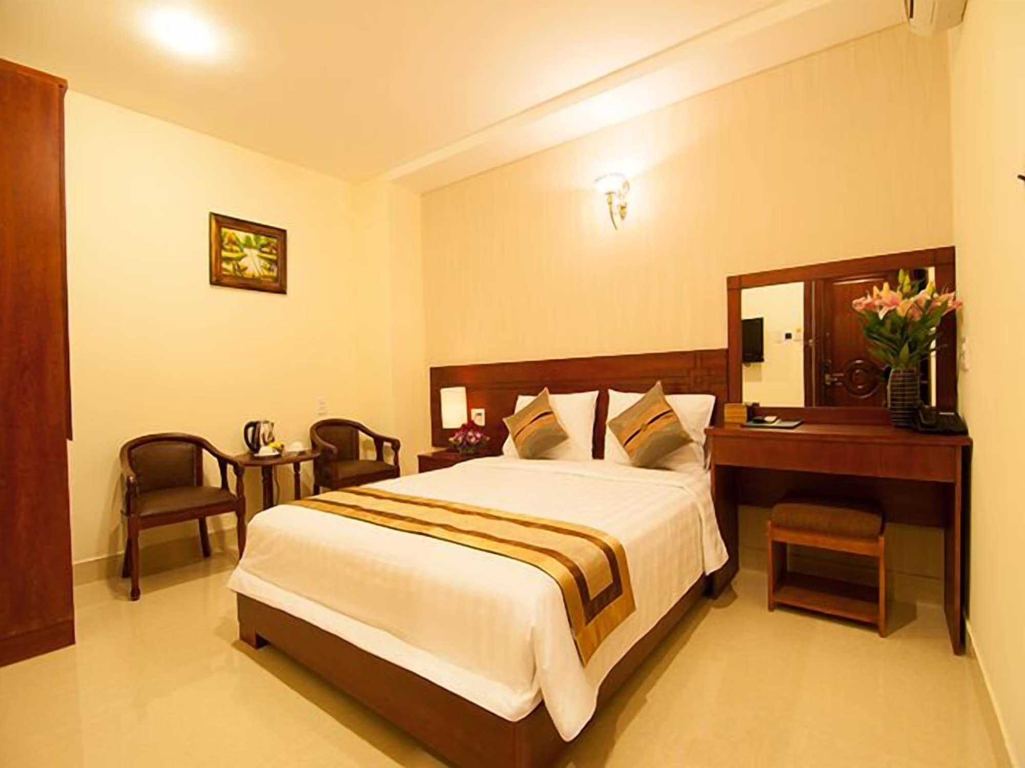 Valentine Saigon - Bui Vien Street 3*